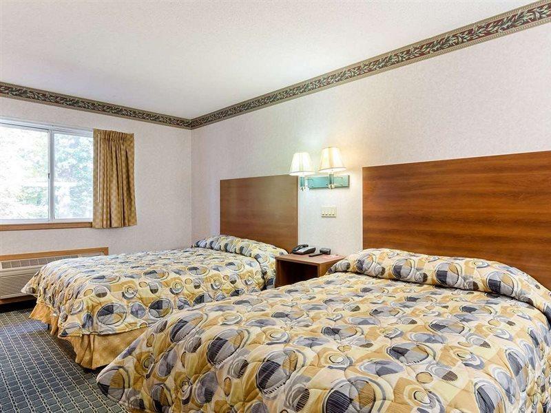 Econo Lodge West Springfield Zewnętrze zdjęcie