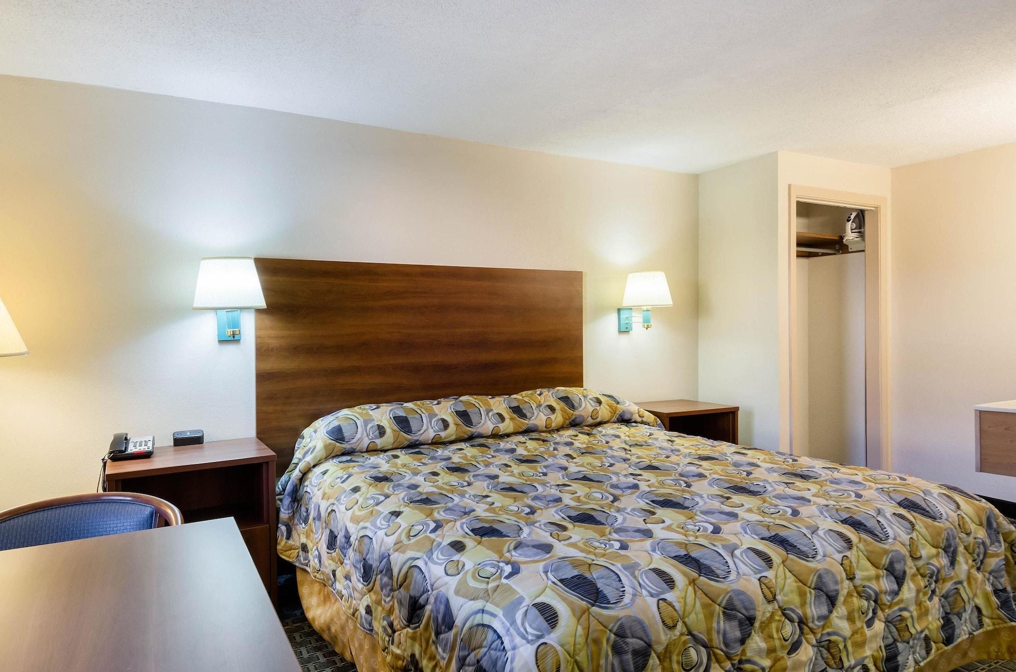 Econo Lodge West Springfield Zewnętrze zdjęcie