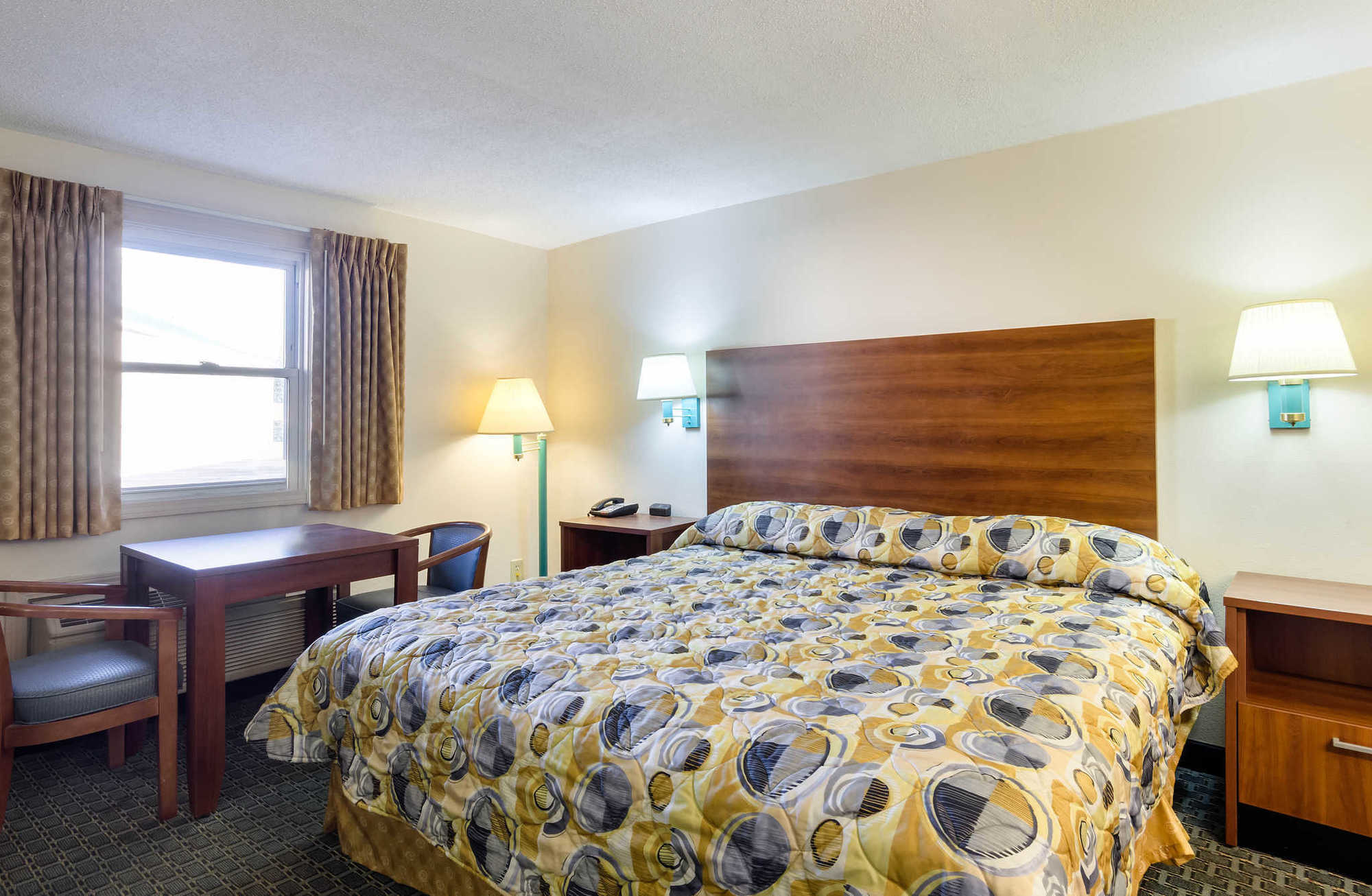 Econo Lodge West Springfield Pokój zdjęcie