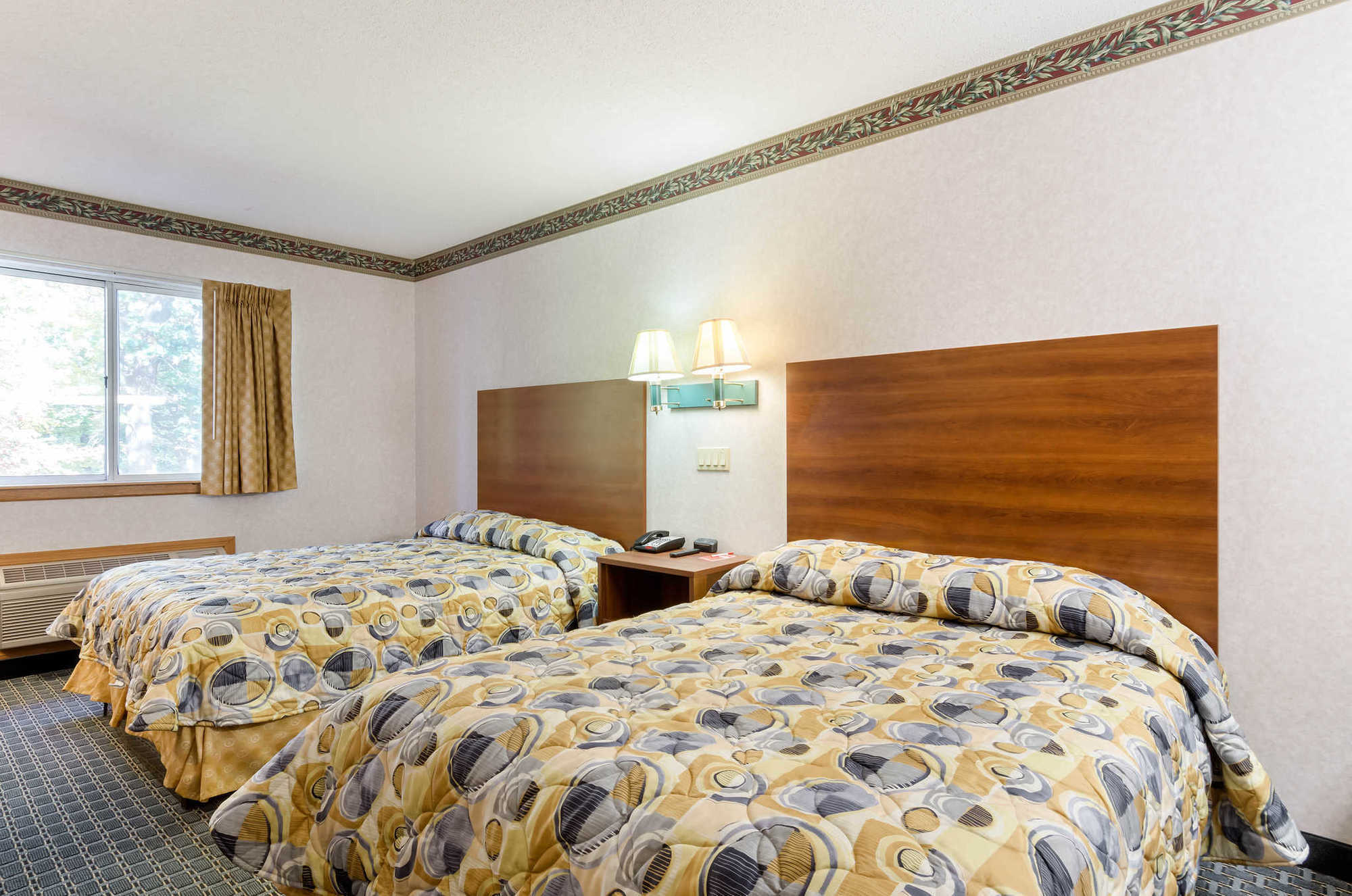 Econo Lodge West Springfield Pokój zdjęcie