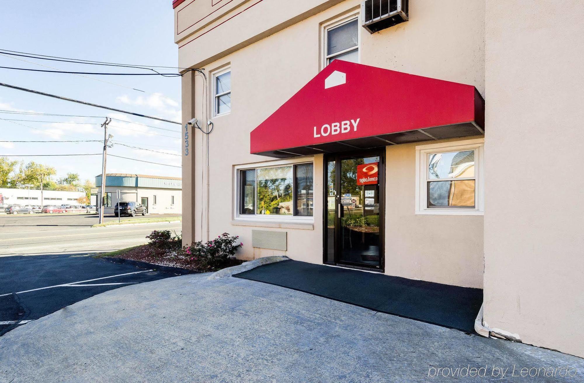 Econo Lodge West Springfield Zewnętrze zdjęcie