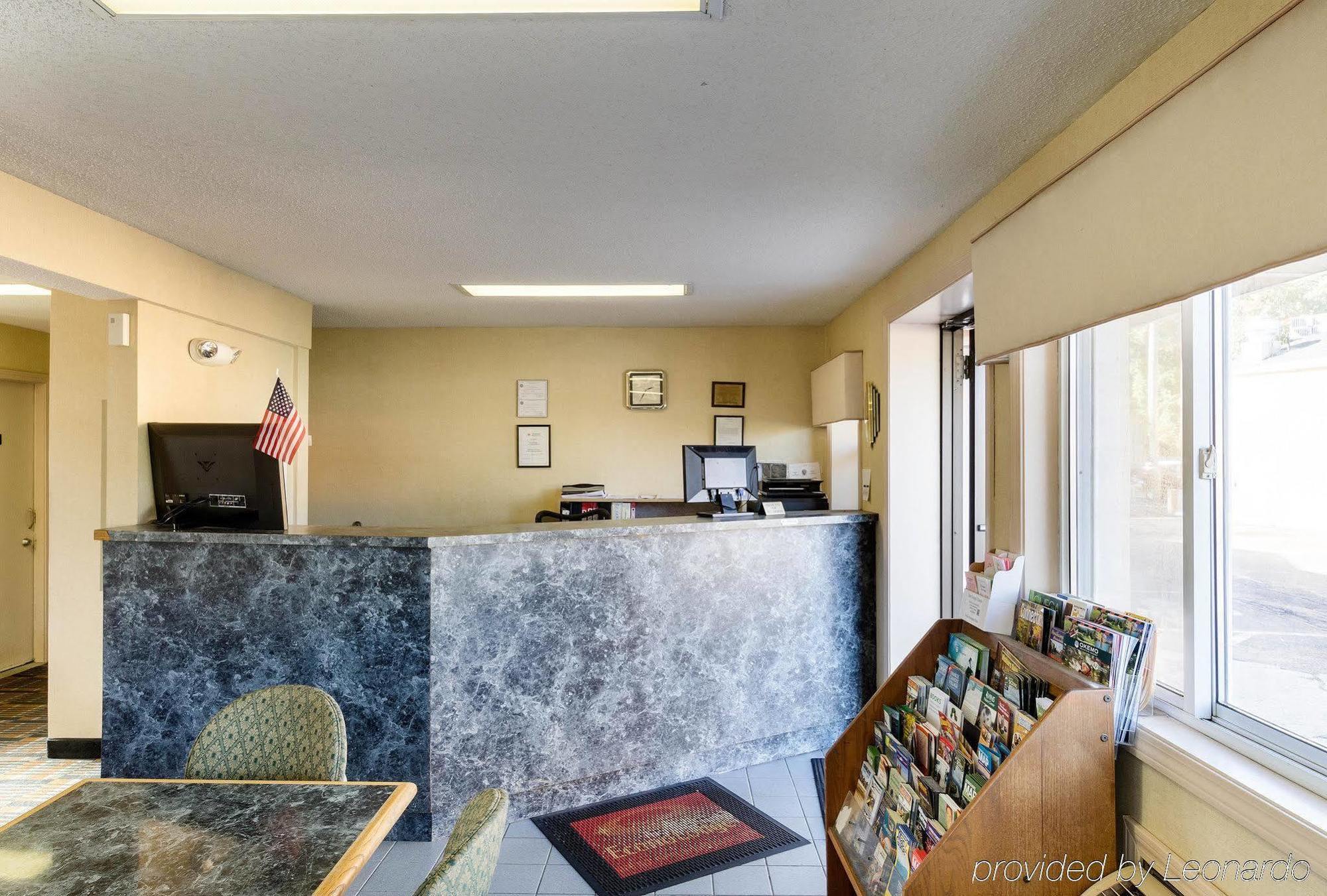 Econo Lodge West Springfield Zewnętrze zdjęcie